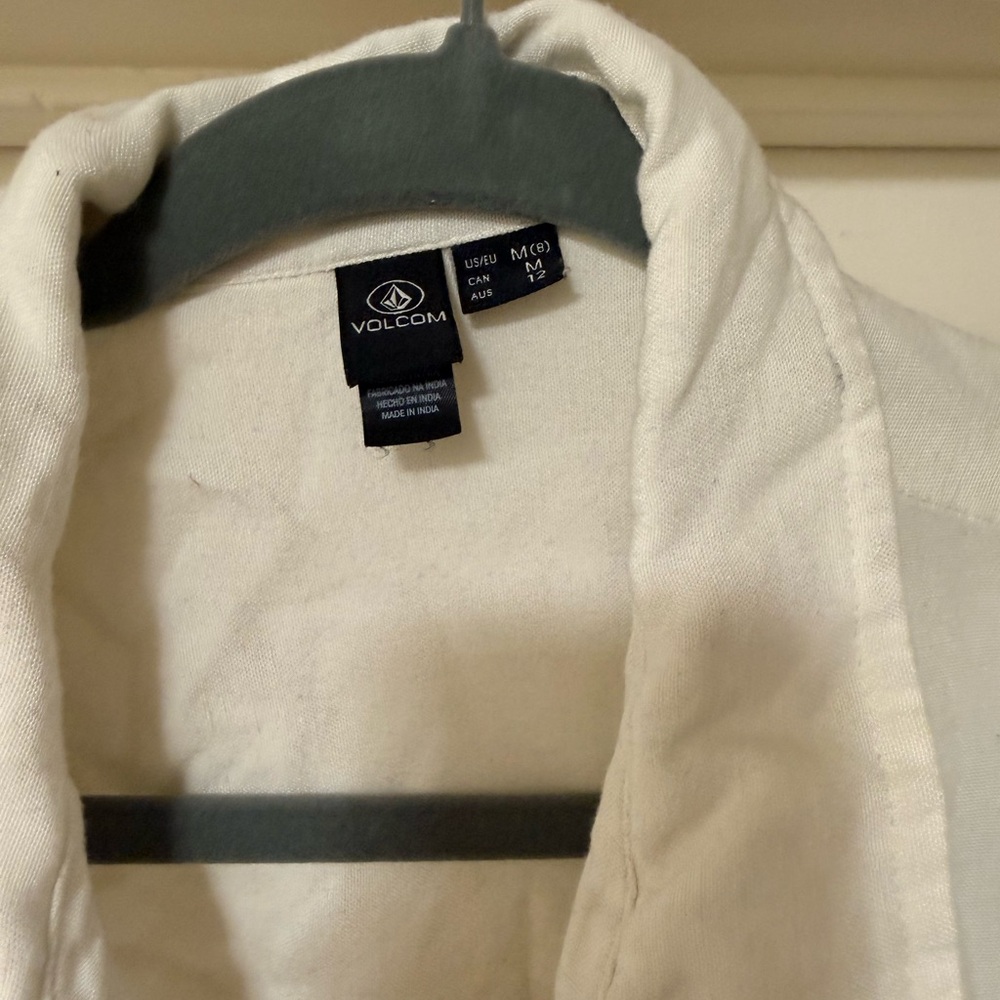Volcom white Button-Up Shirt - Picture 2 of 2